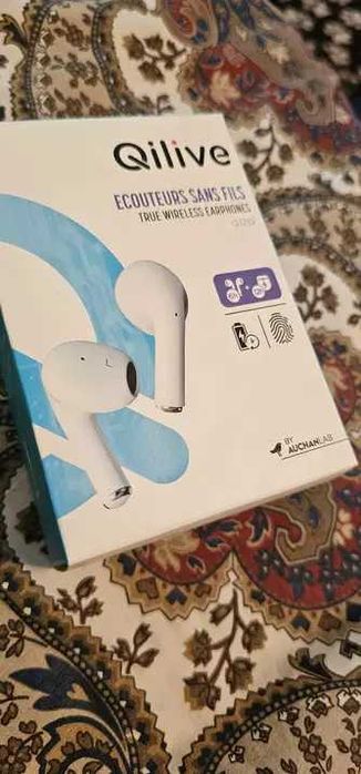 Casti Qilive fara fir noi sigilate