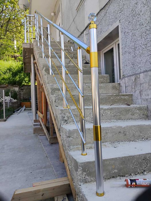 Алуминиеви парапети