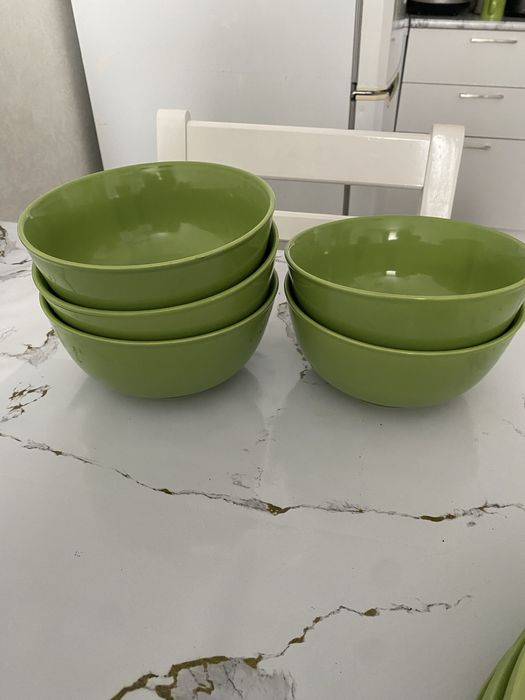 Керамические салатницы .