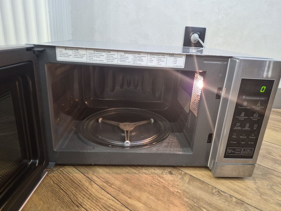 Микроволновая печь LG MS-2044V