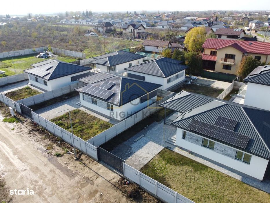 Casa noua 4 camere, teren 430 mp si panouri fotovoltaice! Comision 0%!