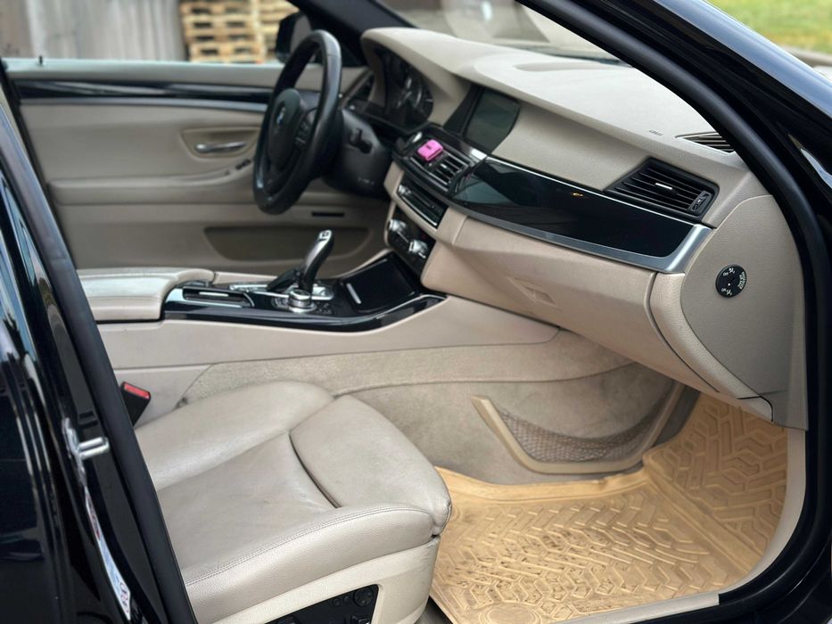 BMW Seria 5/ F10/525d