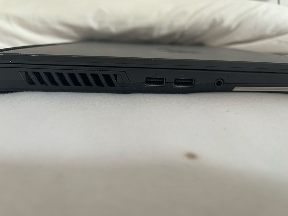 Asus ROG Strix G15 G513 rtx 3050