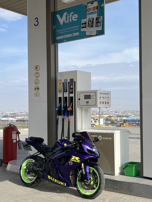 Suzuki GSX R-600 K7 (2007)