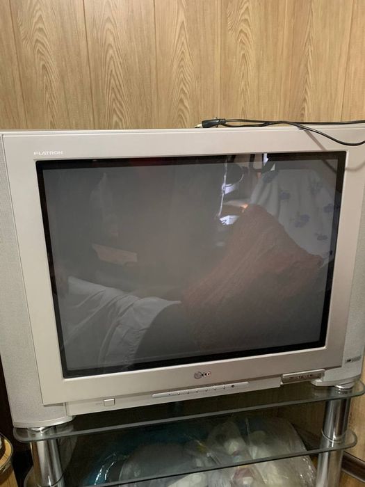 LG Televizor holati ideal kelishamiz