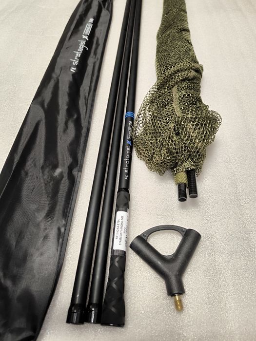 Minciog FL Strategist Coada 3 Segmente Carbon 3.0m Deschidere 1m