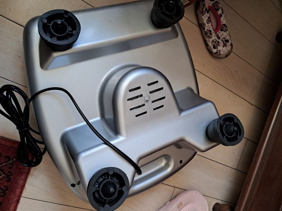 Aparat cu vibratii si infrarosu pentru masajul picioarelor YH-2002A