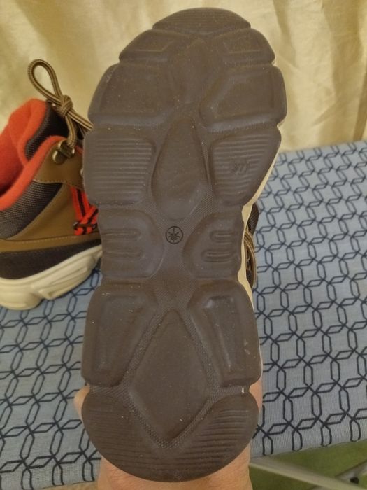 Дамски топли туристически обувки 37 номер умалени LC Waikiki