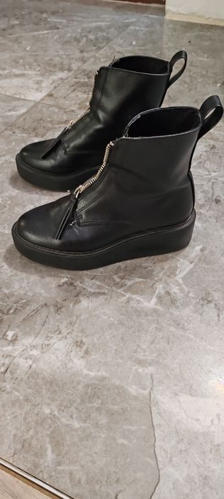 Botine H&m mărimea 35
