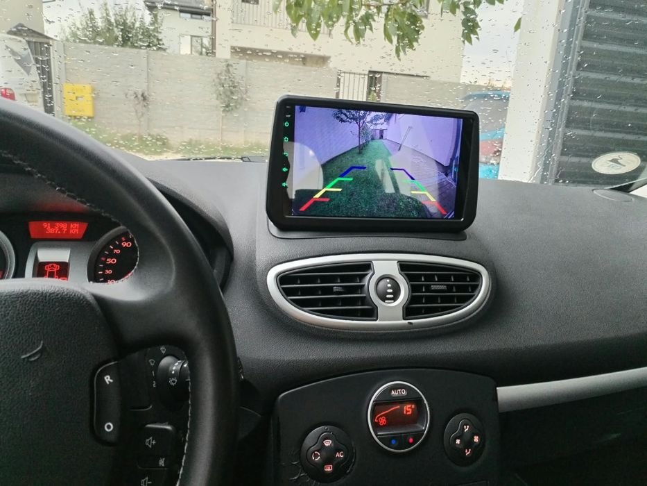 De vânzare Renault Clio Benzină 1.6 Automat