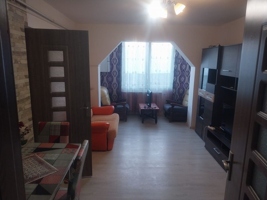 Apartament de închiriat