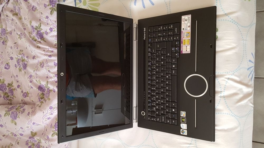 Laptop pakard bell