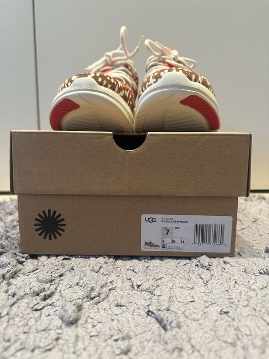 Нови дамски обувки Ugg