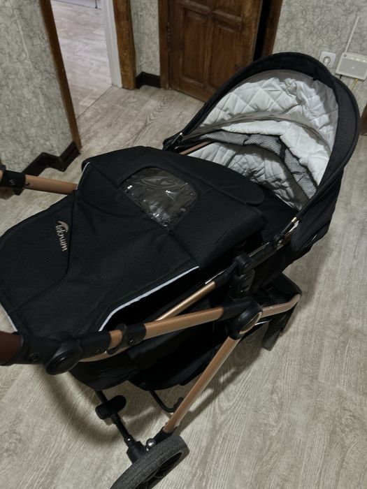 Продам коляску с авто-люлькой б/у