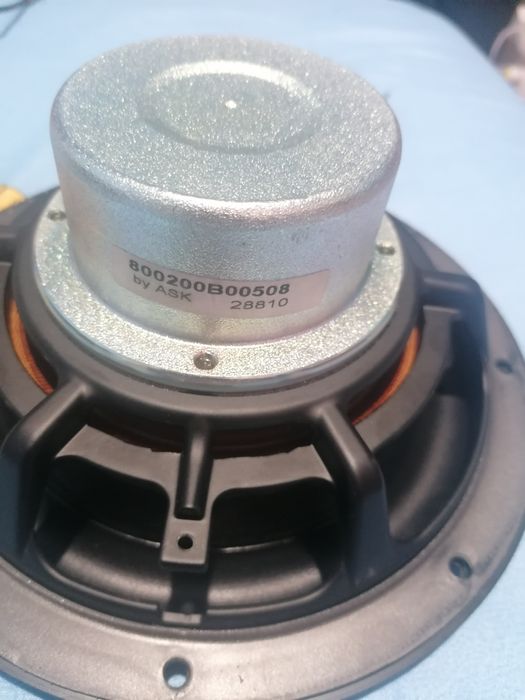 Subwoofer auto audi