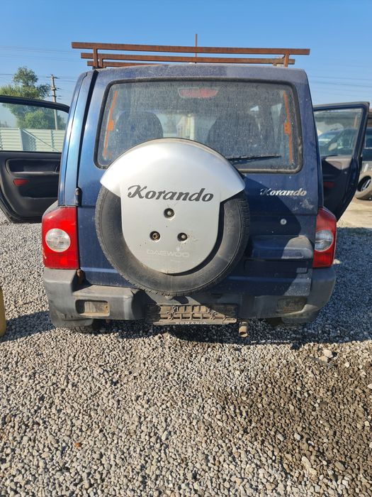 Dezmembrez sangyong korando 2.9 2.3 diesel 2.3 benzina