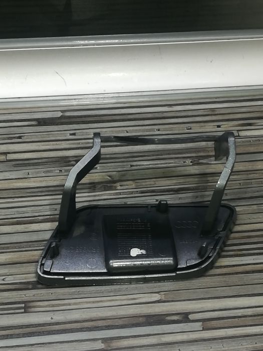 Капачка за броня AUDI Q5 /8R0.955.276/