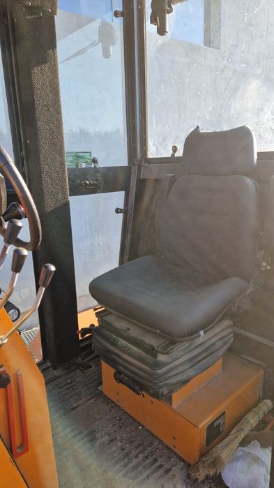 Autogreder terasamente