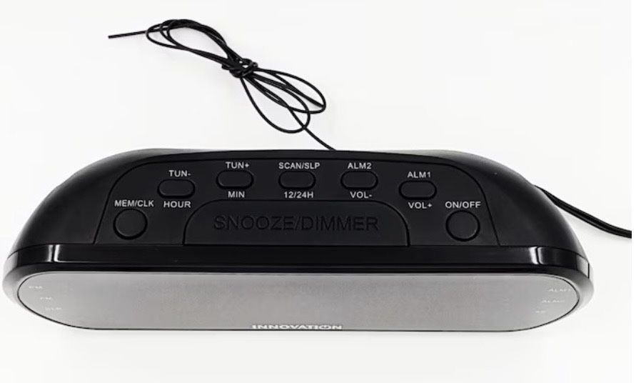 Радиочасовник нов