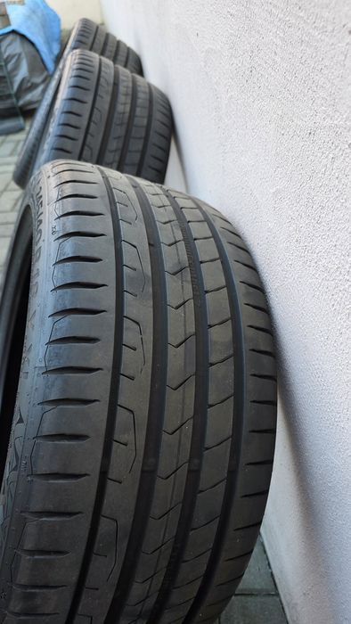 Anvelopele 245 40 R18 -  DOT 2025 - 7.3 mm