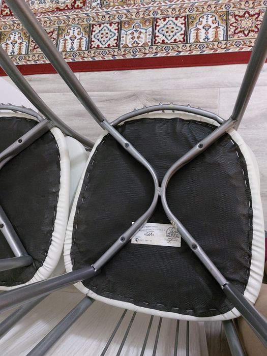 Стулья для кухни и гостиной