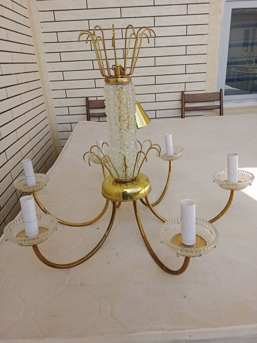 Лустра хрусталь шестимя рожками.