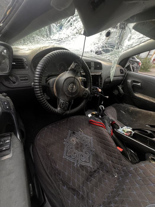 Разбираем VW Polo 2013