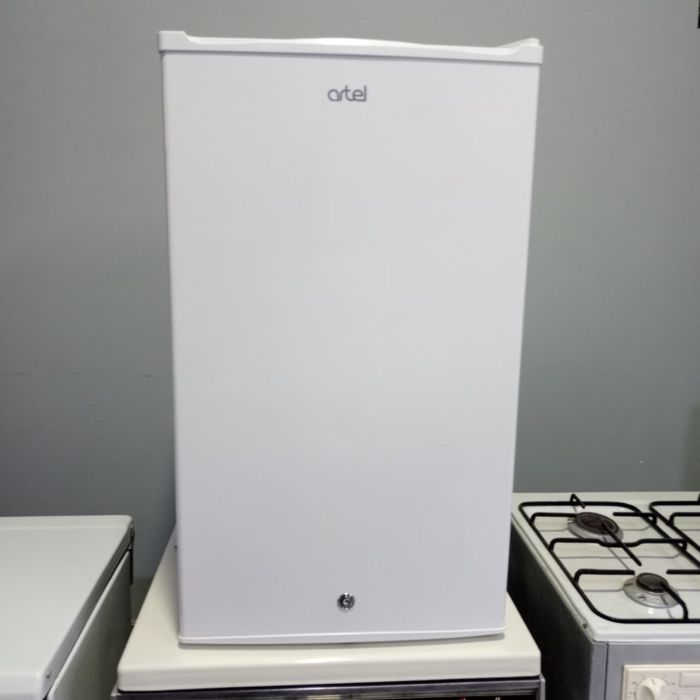 Artel xolodilnik sotiladi