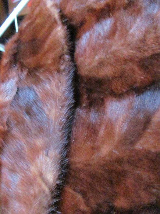 Дамско палто , кожух естествен косъм, норка,шведска фирма