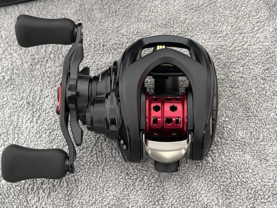 Daiwa 2023 SS AIR TW 8.5L Timisoara • OLX.ro