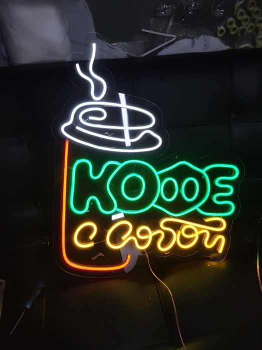 Неоновые вывески для кофе