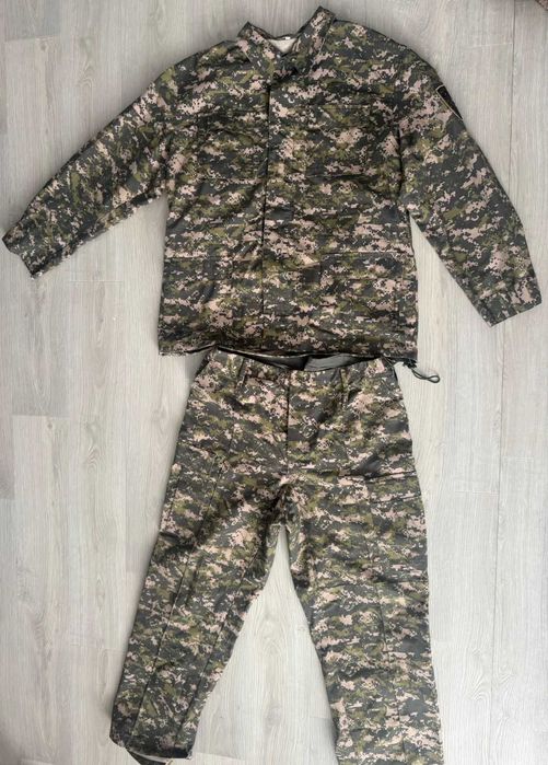 Продам камуфляж пиксель