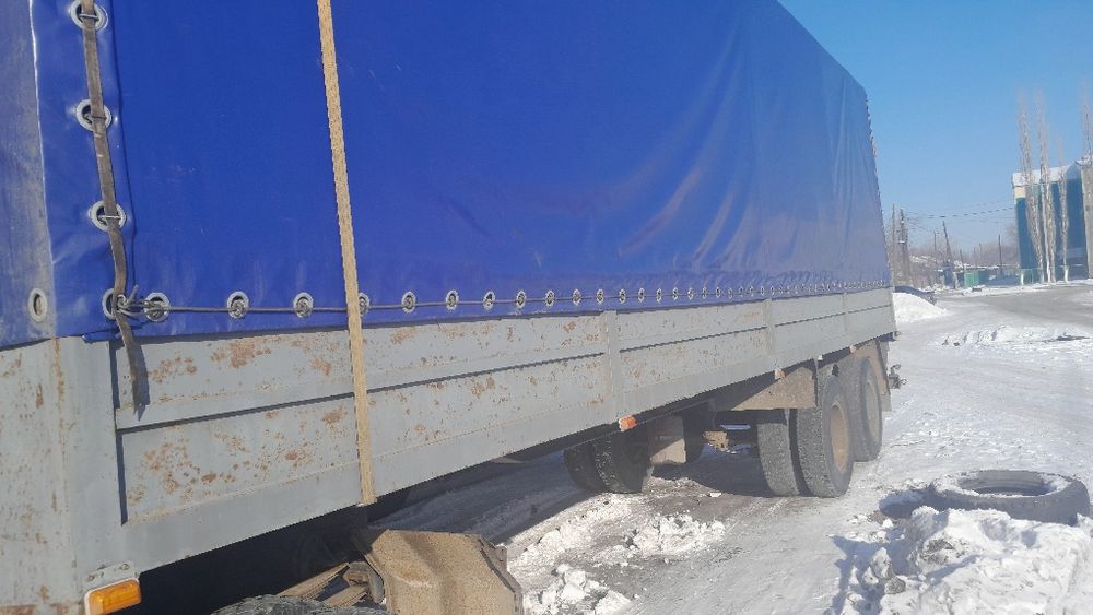 Продам титиник9 метр