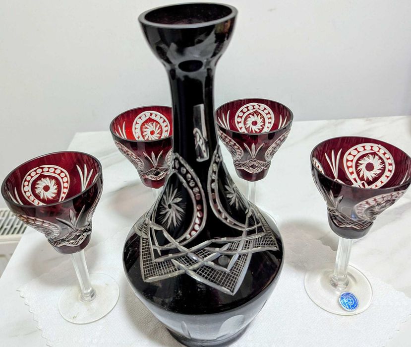 Serviciu cristal rubin BUZĂU PERLA LUX –carafă +dop sticla+cupă+pahare