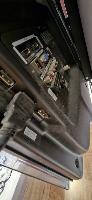 Телевизор Samsung 32 инча