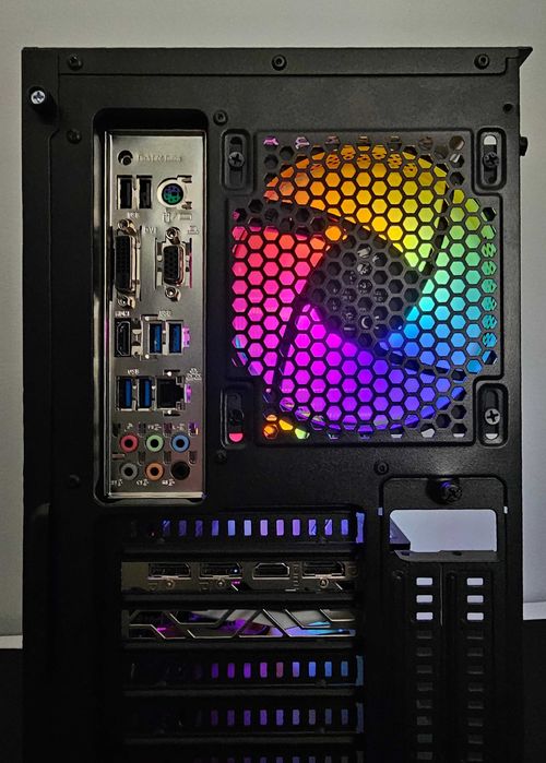 RX 6600 8GB, Ryzen 5 5500, 16GB RAM, Гаранция! Геймърски компютър!