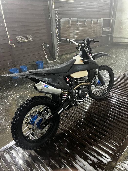 продам эндурик улар а7