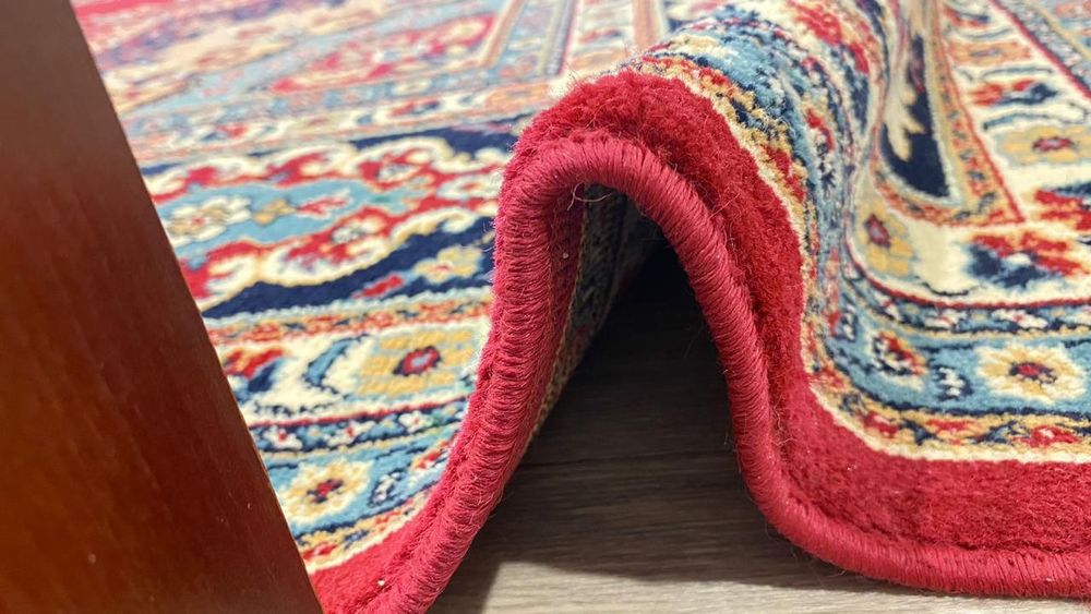 Продается ковер.