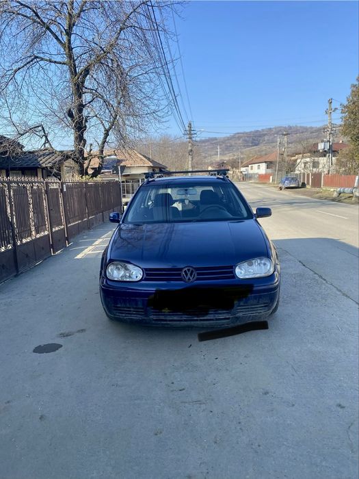 Vand vw golf 4 , motor 1.9Axr, perfect functionar