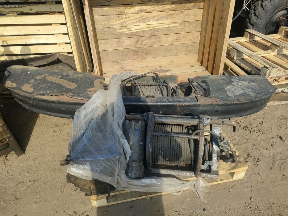 Лебедка ЗИЛ 131, Бампер