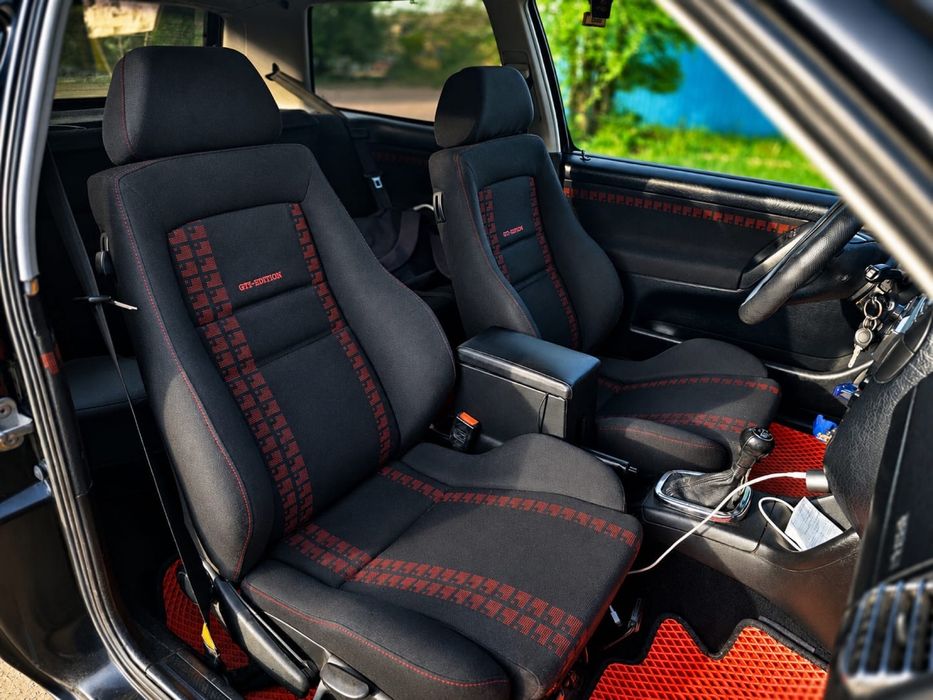 Volkswagen Golf 3 GTI
