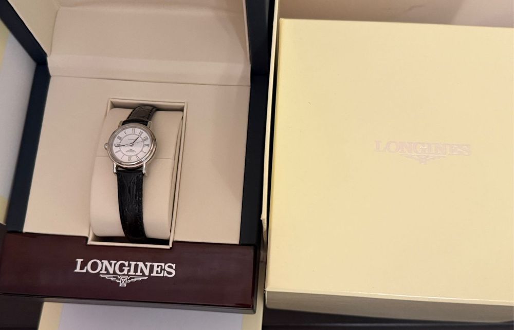 Оригинальные часы Longines Présence