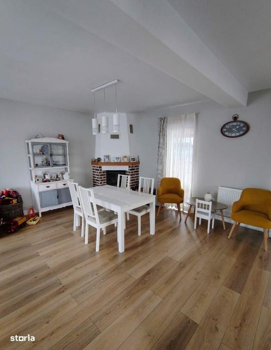 Casa de tip duplex, zona cartier Terra, mobilata