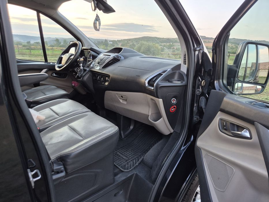 Ford Transit Tourneo Custom 2.2 TDCI 8+1 9 locuri  L1 H1