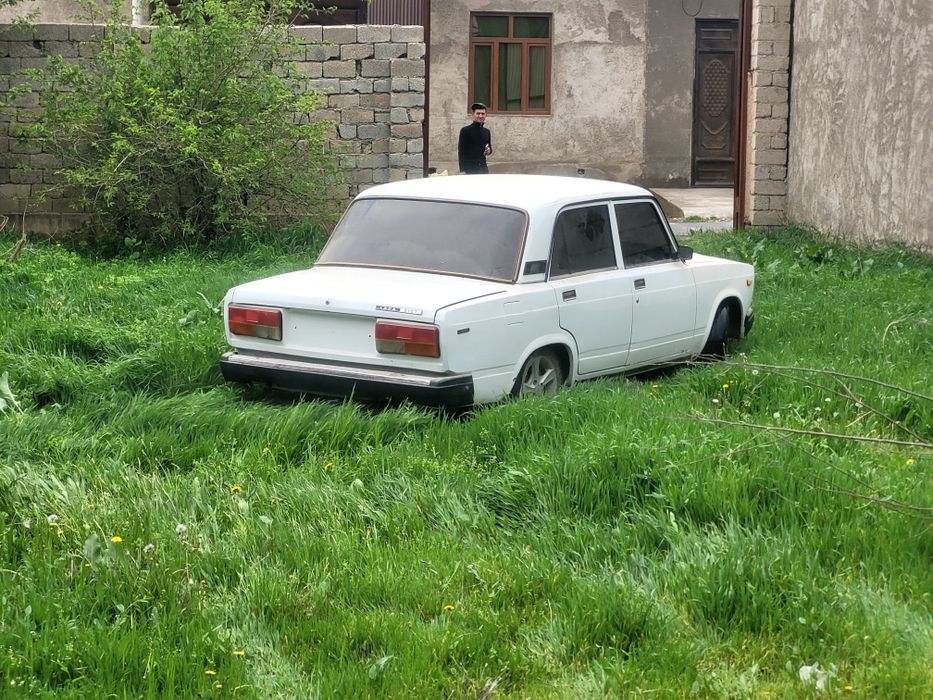 VAZ 2107 2000 — 2