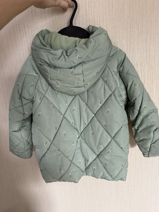 Куртка для девочки 104 см (2-4 года )