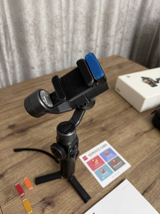 Стабилизатор Zhiyun Smooth 5