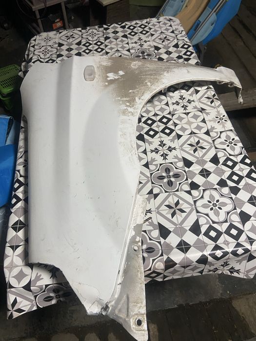 Крыло левая равон р3