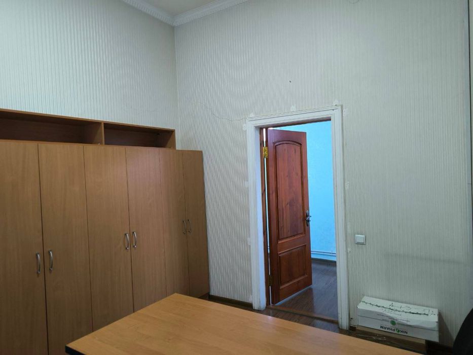 Аренда под офис С Мебелью! 10кв.м, 150у.е пионерский!
