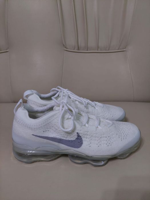 Vand adidasi nike vapormax